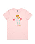 'IN THE BLOOMIN' MIDDLE' TEE
