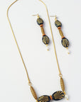 CHATEAU NECKLACE