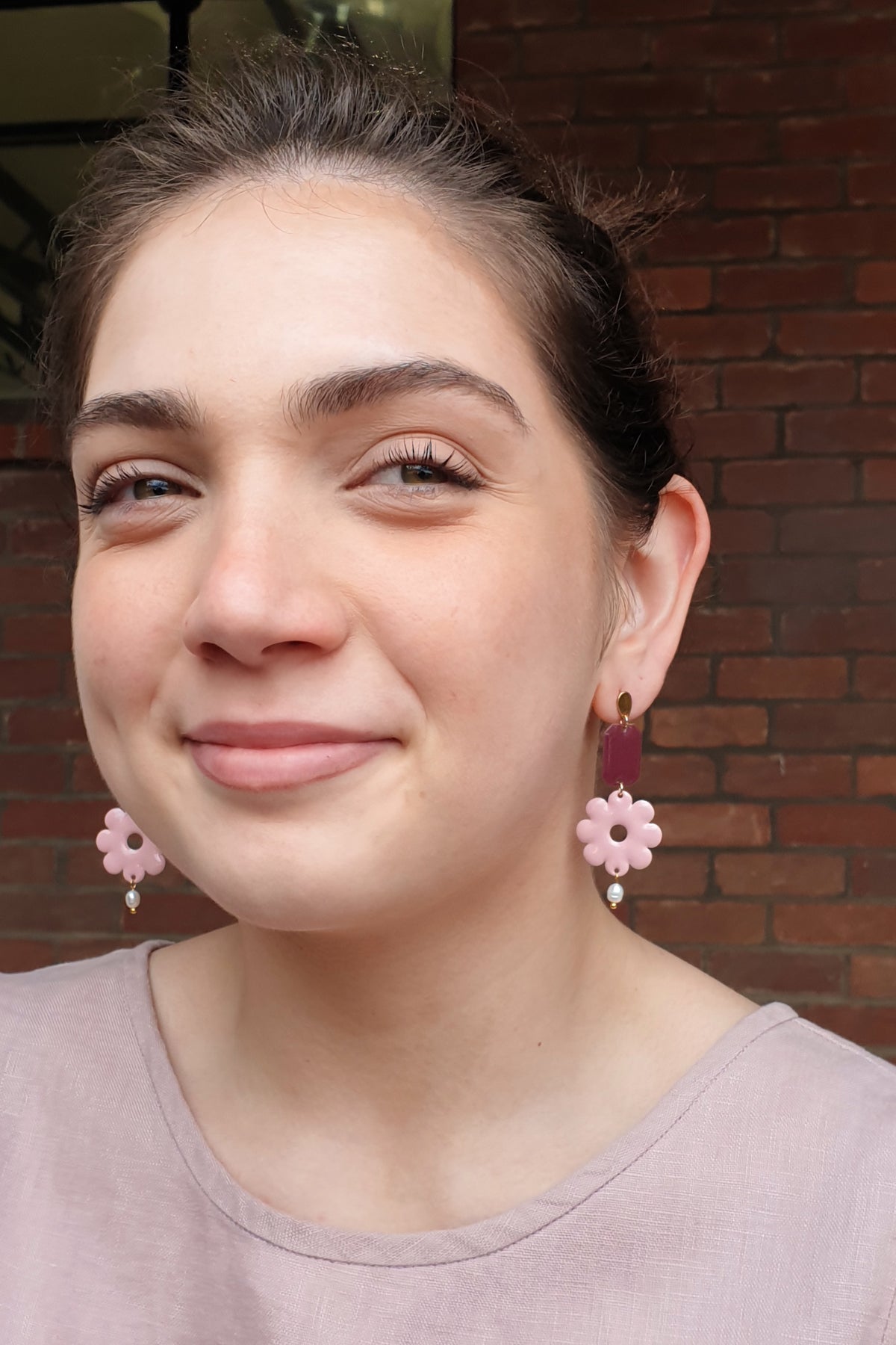 DEBUTANT EARRINGS
