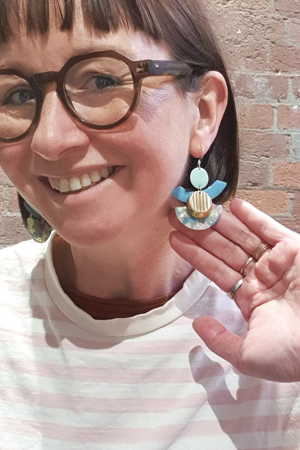MANIFEST EARRINGS