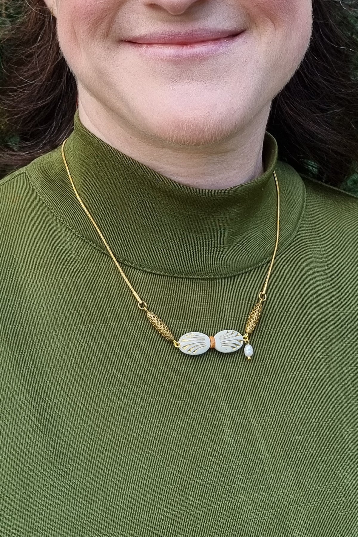 CHATEAU NECKLACE
