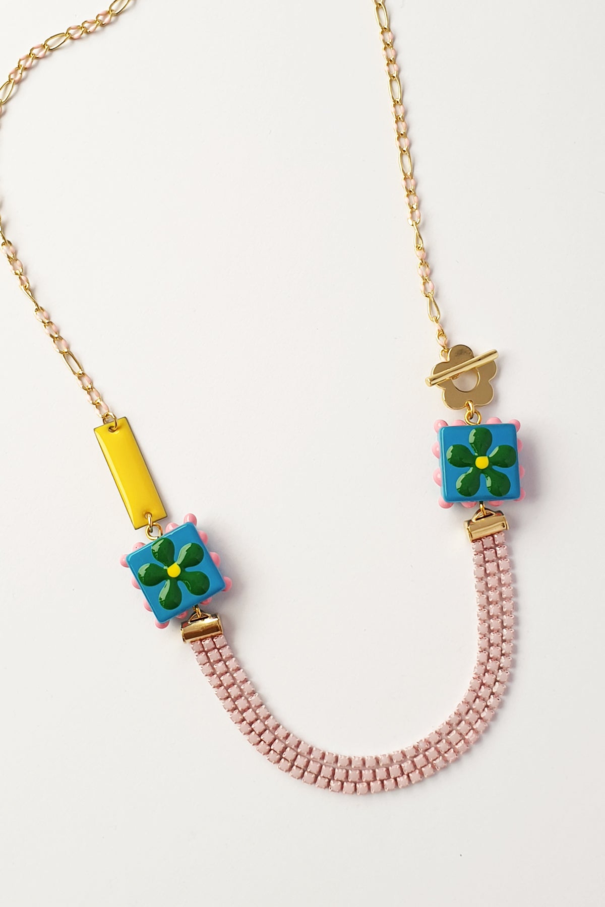 MOSAIC NECKLACE