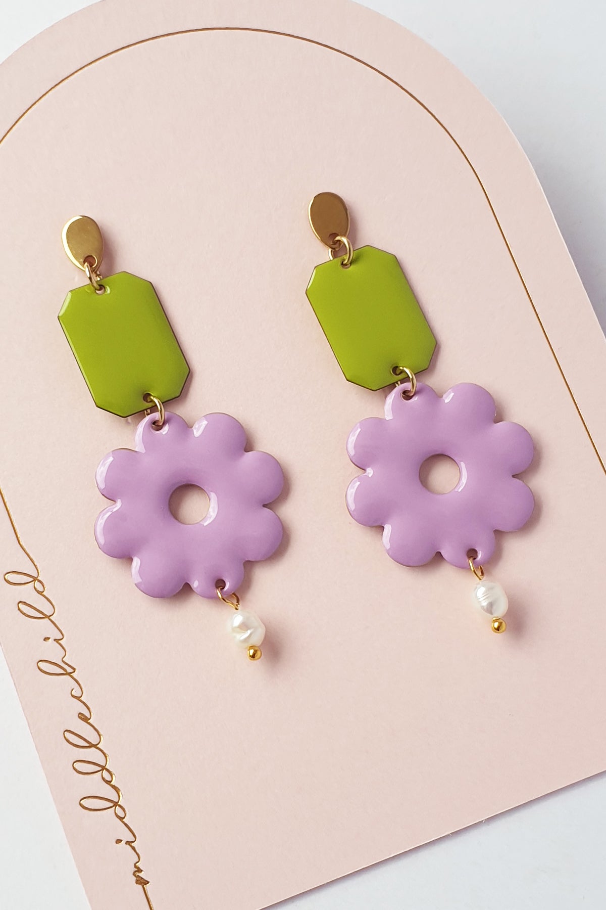 DEBUTANT EARRINGS