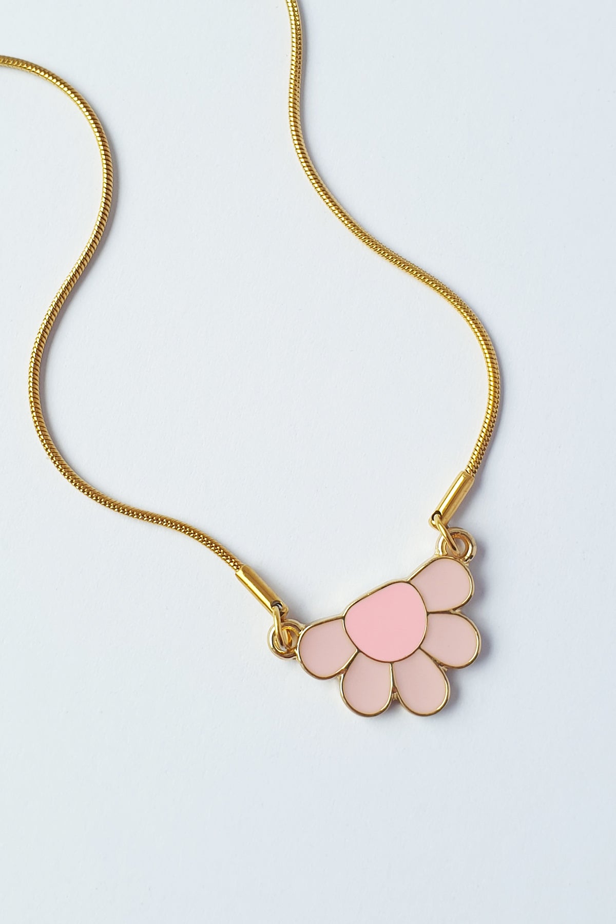 PICNIC NECKLACE