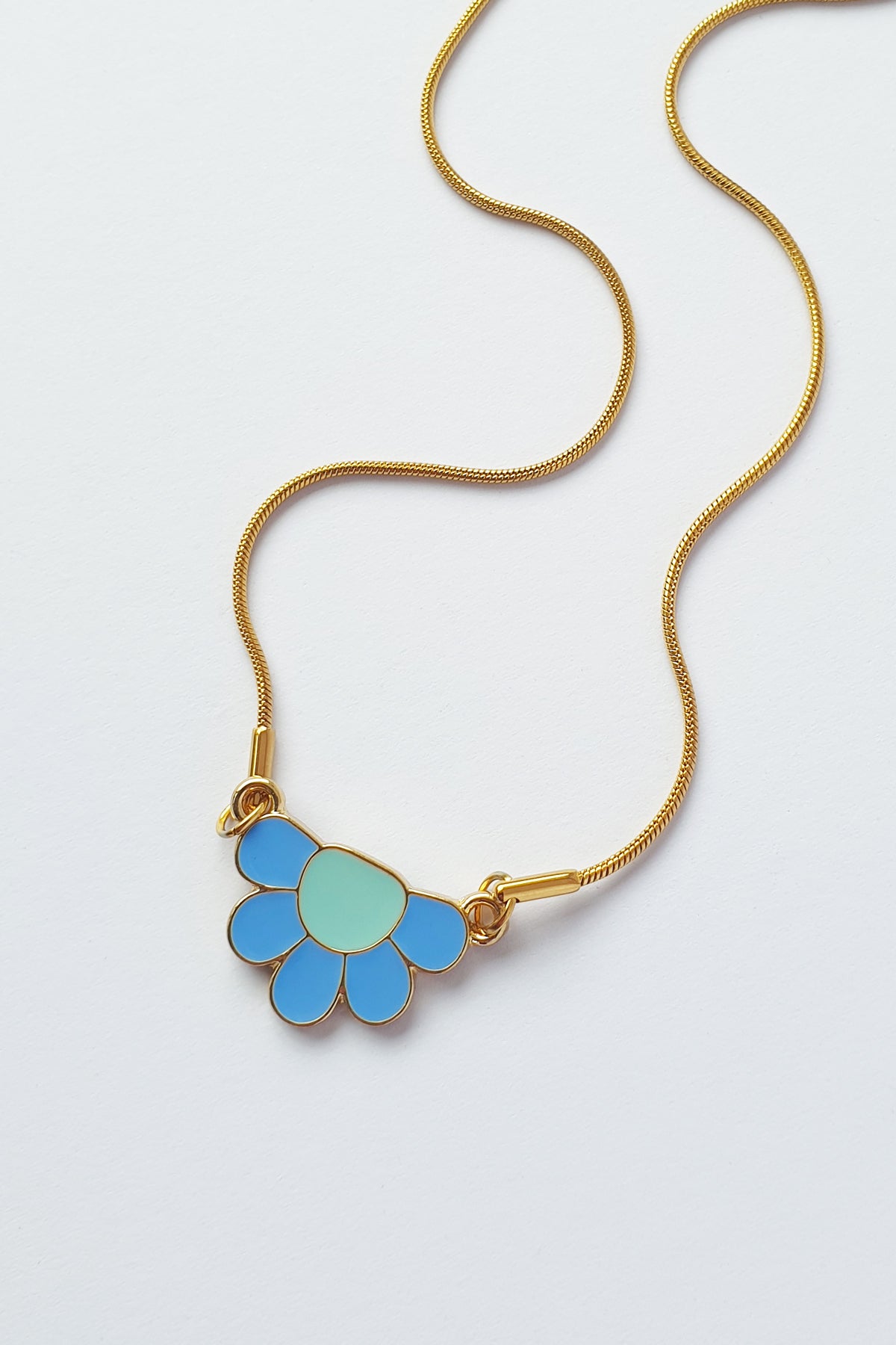 PICNIC NECKLACE