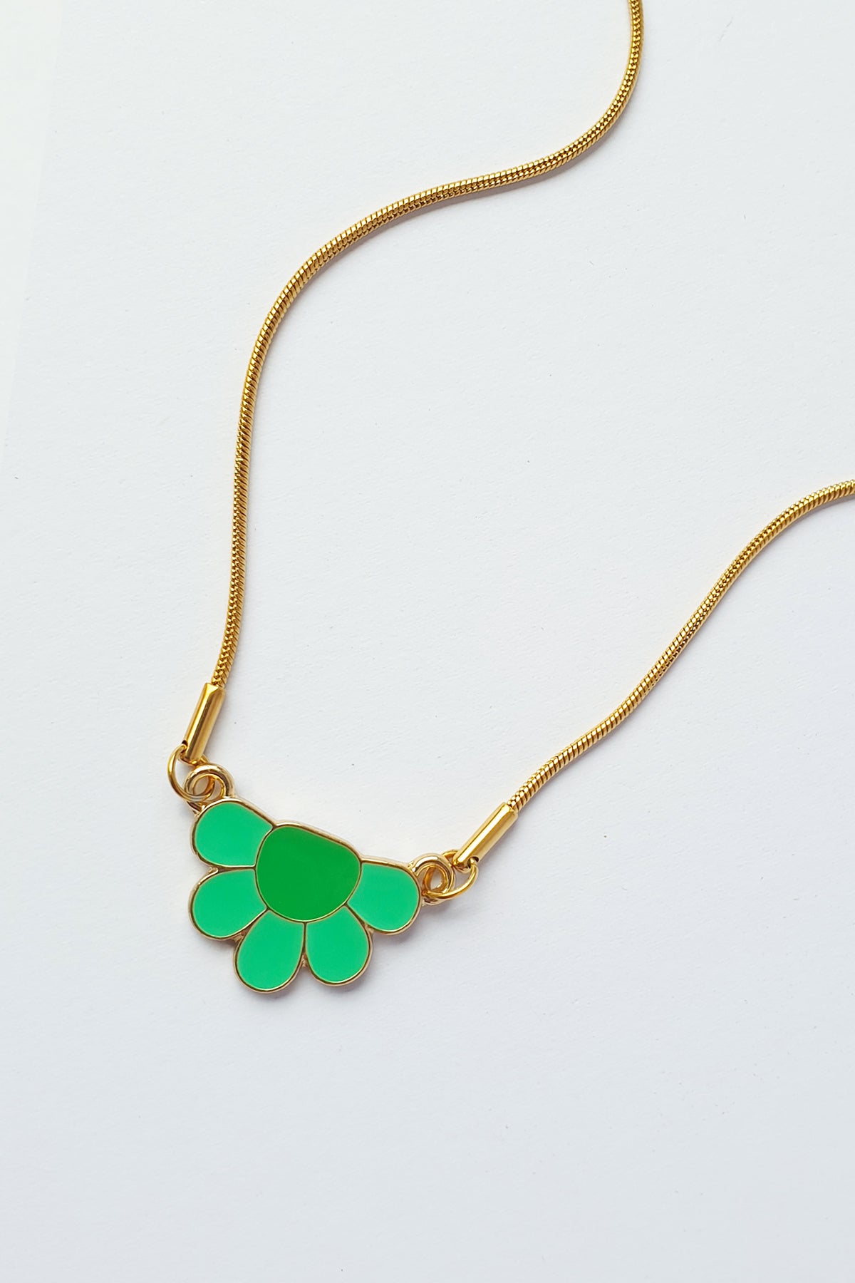 PICNIC NECKLACE