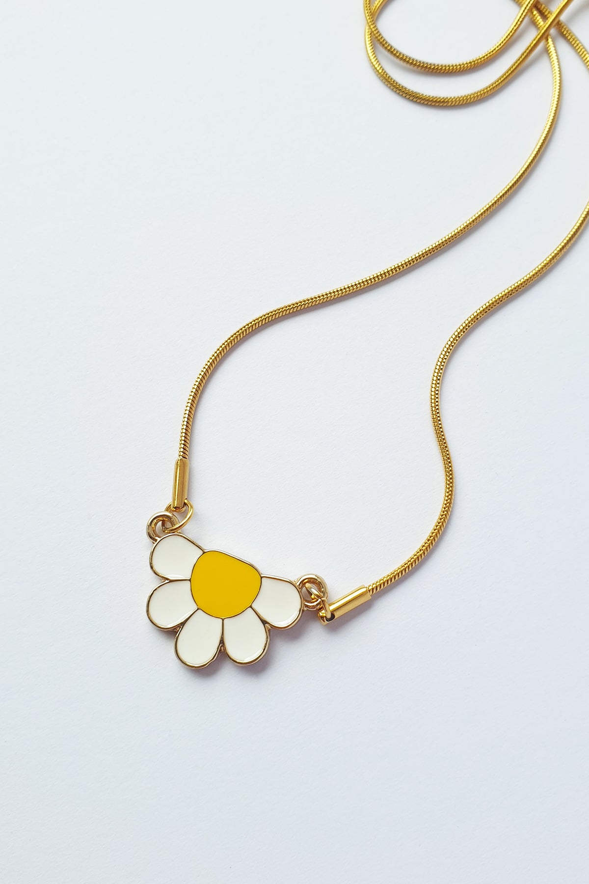 PICNIC NECKLACE